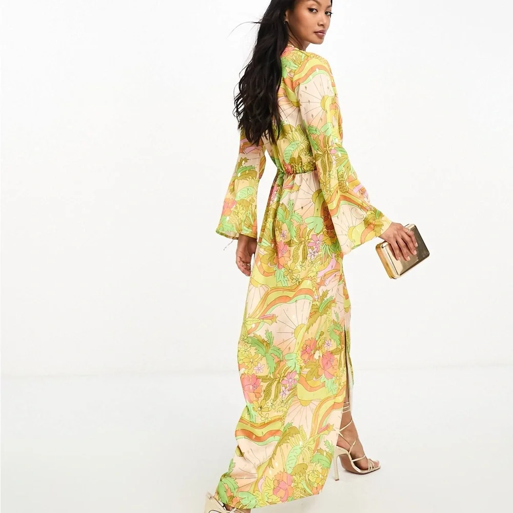 Never Fully Dresses plunge pleated maxi dress in sunset tropic print - Picture 2 of 5